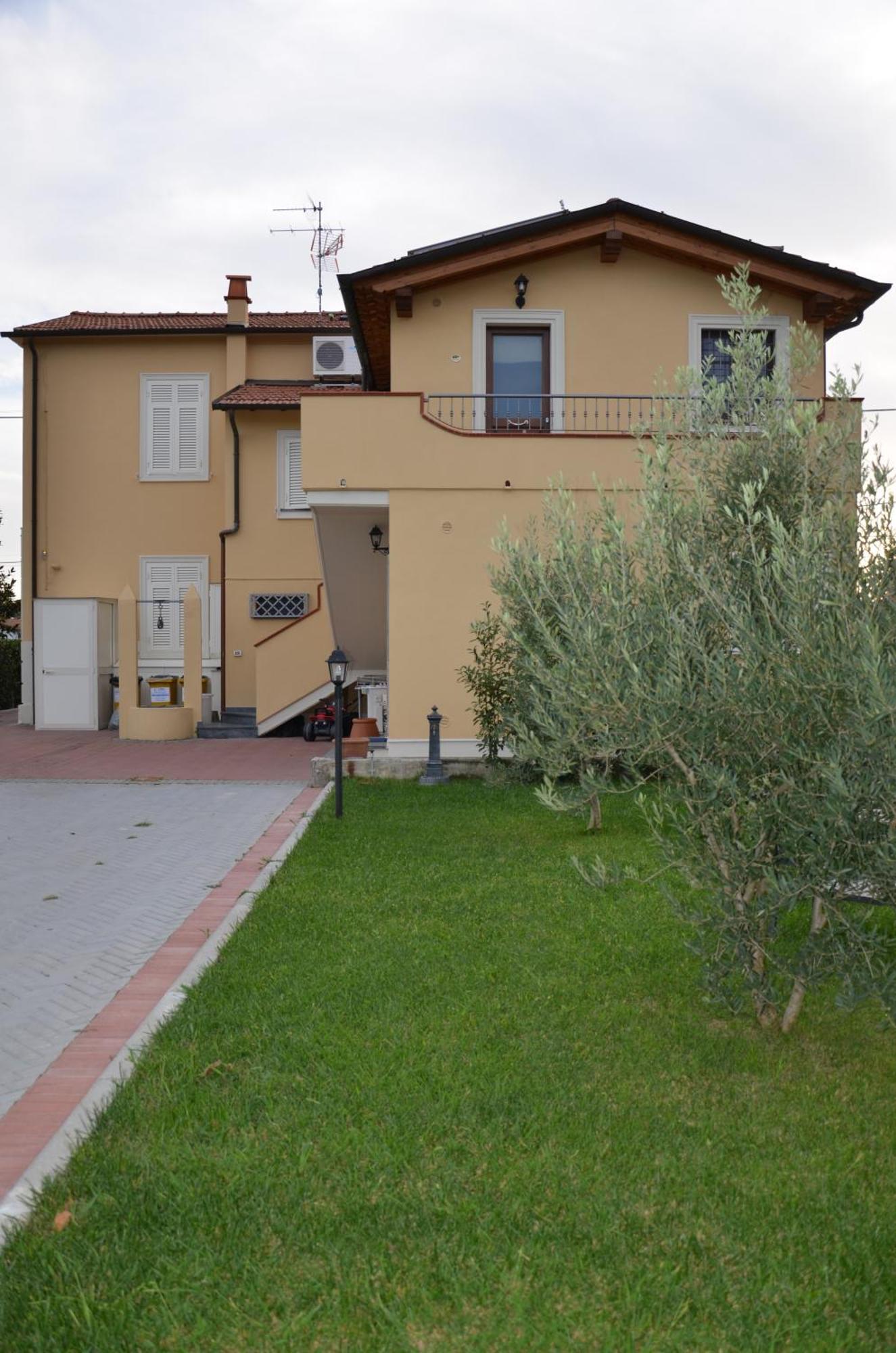 B & B Da Ferro Massarosa Luaran gambar