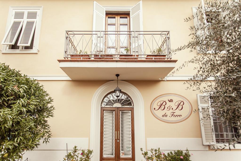 B & B Da Ferro Massarosa Bilik gambar