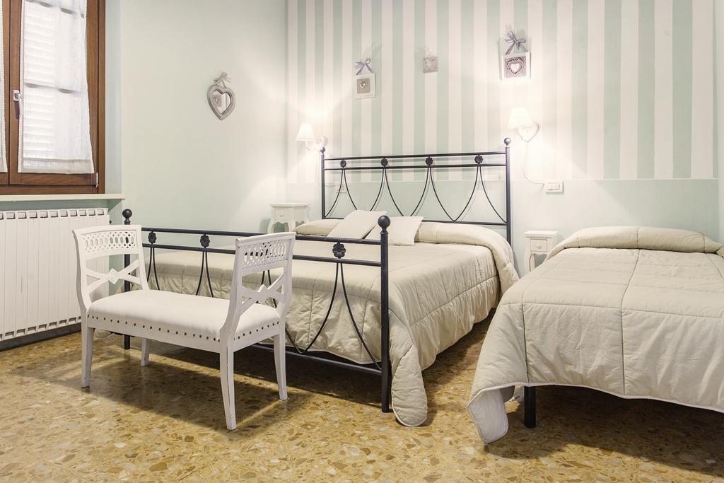 B & B Da Ferro Massarosa Luaran gambar